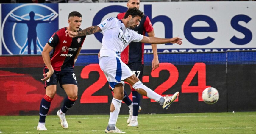 Cutrone risponde a Piccoli, Cagliari-Como finisce 1-1