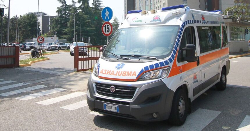 Bambino di tre anni muore annegato in piscina a Palermo