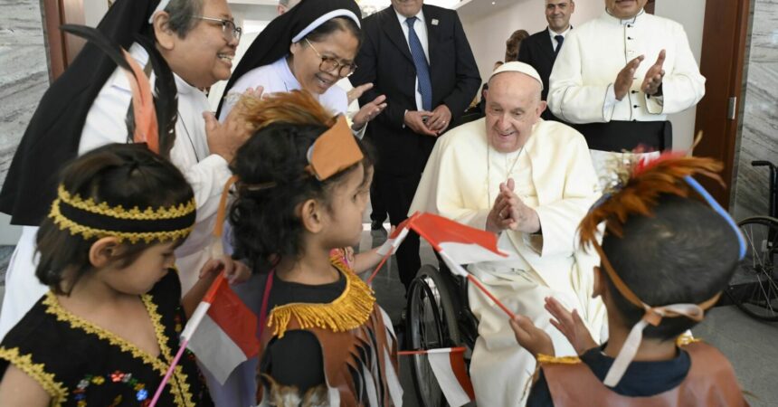 Papa Francesco “La fede non sia manipolata per accrescere l’odio”