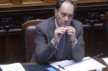 Ciriani “Rafforzare la cybersicurezza è priorità del Governo”