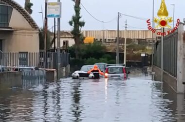 Maltempo in Sicilia, Catania allagata. Esonda il fiume Salso a Licata. Schifani dispone interventi per ripristino