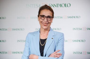 Intesa Sanpaolo per le startup, si conclude a Napoli “Up2Stars”