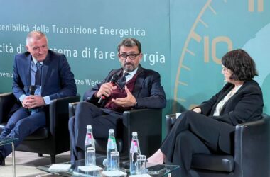 Transizione energetica, investimenti per 230 mld al 2030 in Italia