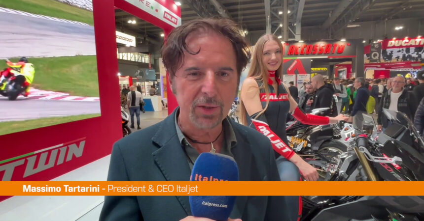 Italjet, a Eicma il Dragster 700 twin, lo “scooter-moto”