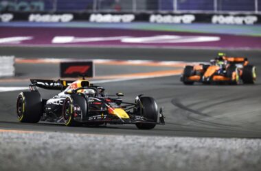 In Qatar vince Verstappen, secondo Leclerc