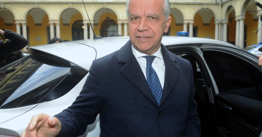 Piantedosi “Previsto ampliamento presidi polizia in ospedali”