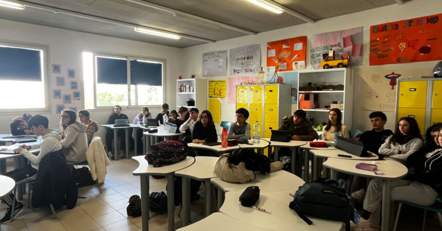 Patentino digitale a 19 studenti di Siracusa, i primi di un progetto del Corecom Sicilia