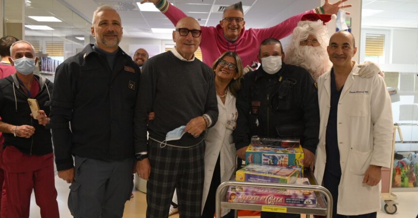 Babbo Natale e i campioni del mondo Graziani e Lucchetta all’Ismett di Palermo