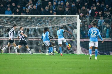 Thauvin illude l’Udinese, il Napoli vince 3-1 in rimonta