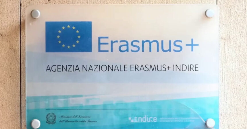 Erasmus+, nel 2023 sostegno a 32 mila progetti